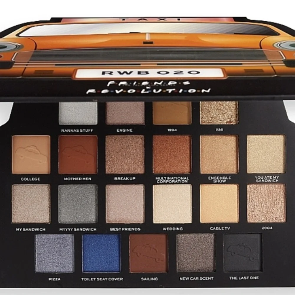 Makeup Revolution X Friends Take a Drive Shadow Palette